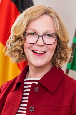 Regina Kraushaar - Sächsische Staatsministerin für Infrastruktur und Landesentwicklung